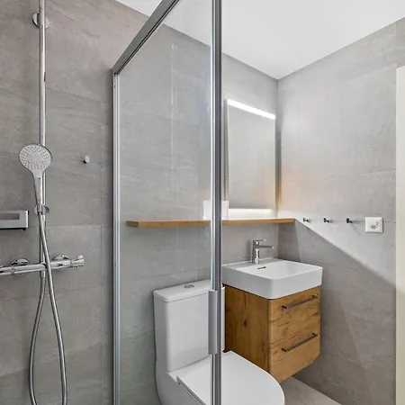 Appartement Eden Roc 6 - 4 Pers - Pres Des Pistes
